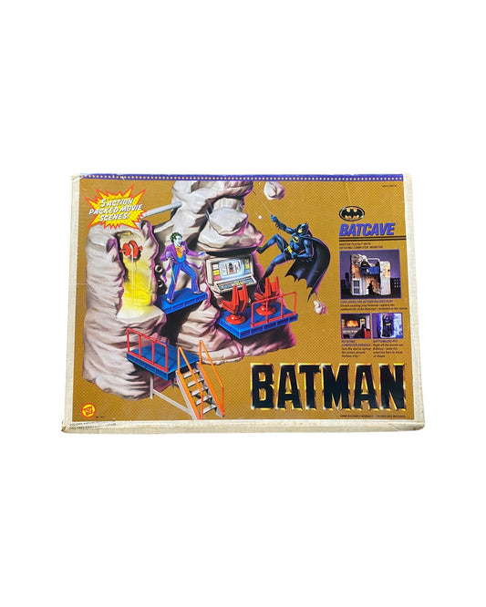 1989 ToyBiz Batman Batcave